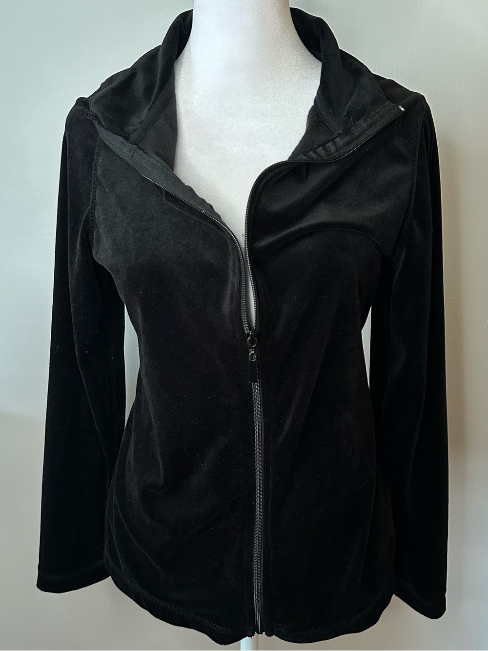 Doll’s Essential Zip Up Front Jacket- Wonen’s